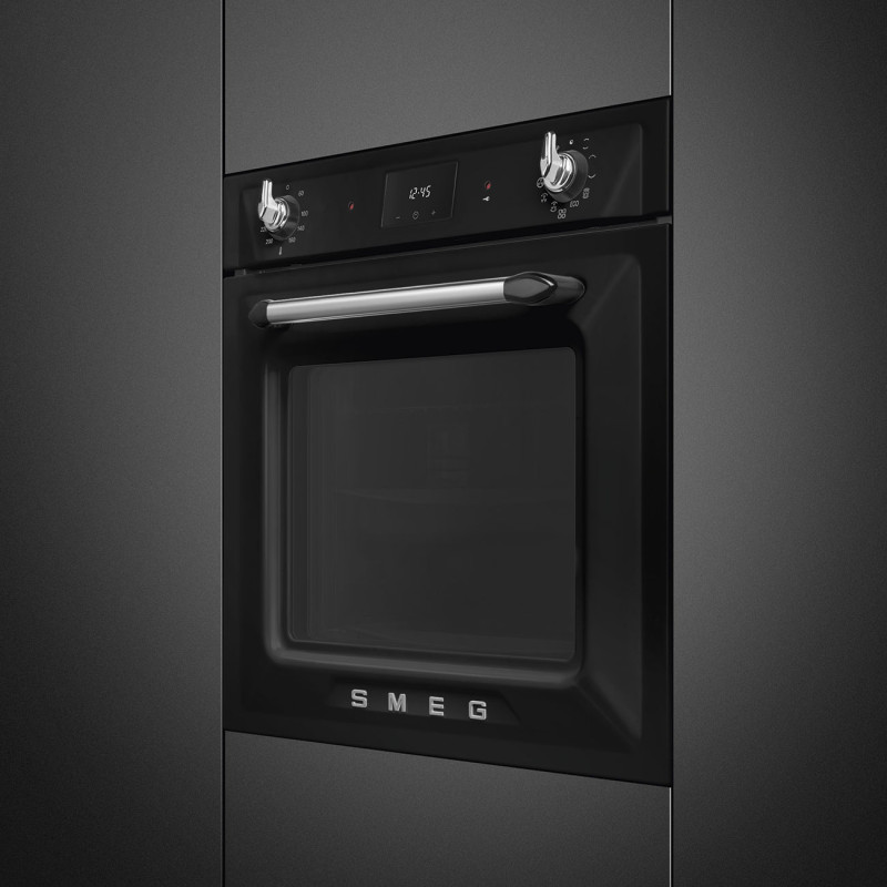 Four encastrable pyrolyse SMEG Victoria 60 cm SOP6900TN encastré dans façade